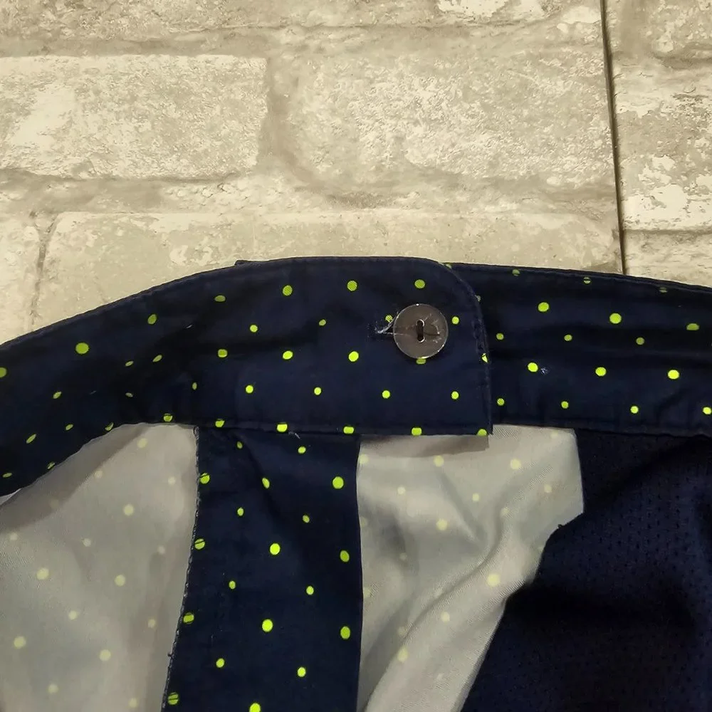 IZod Golf Bermuda Shorts Lightweight‎ Size 14 Navy Blue Green Polka Dots